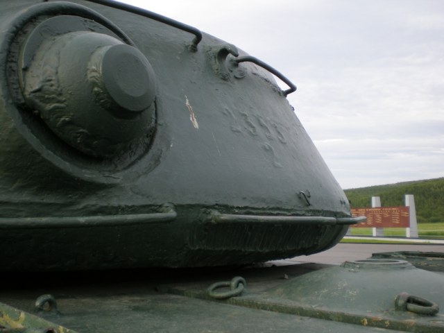 ИС-2_швы от литья на башне.jpg